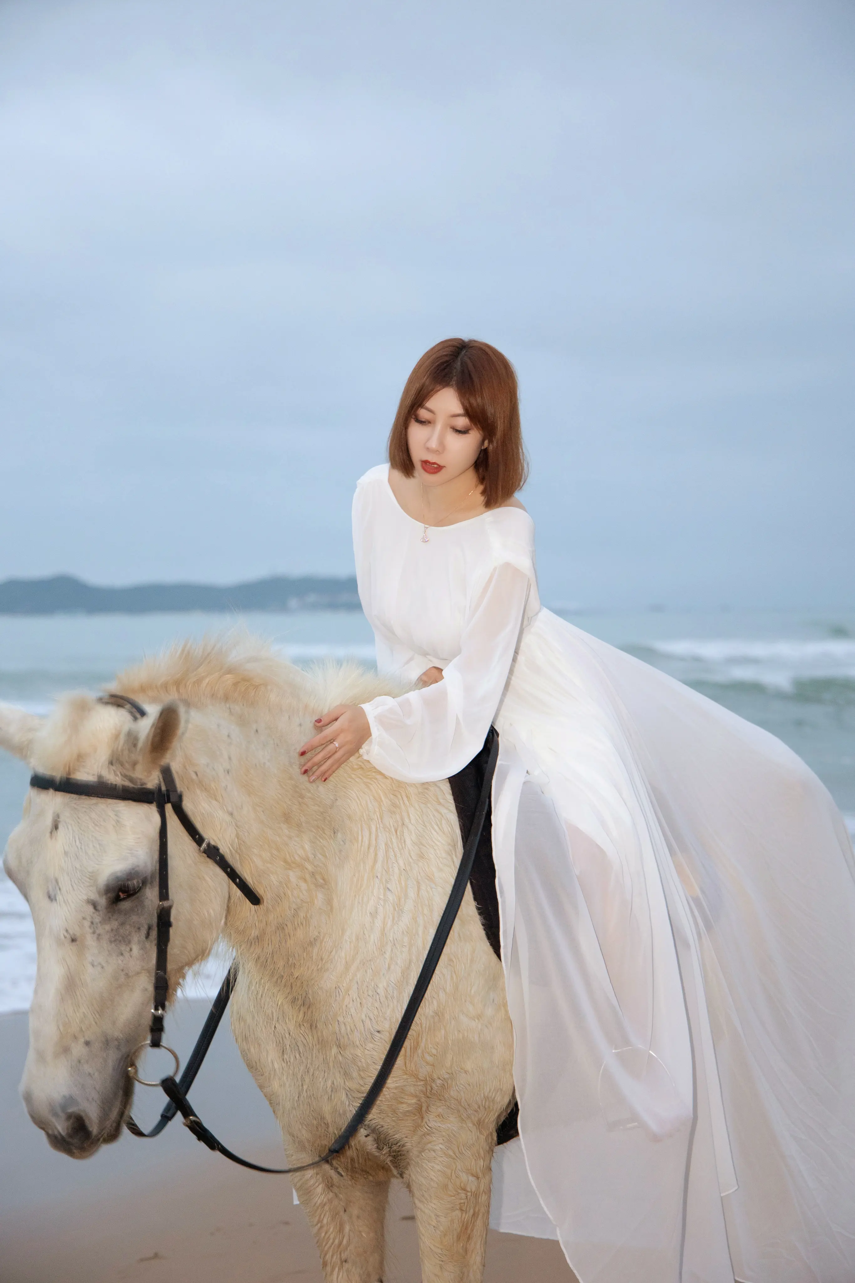 果儿Victoria – 公主与野兽 36P